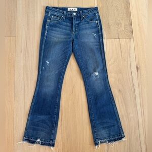 AMO Jane Old School Jeans Distressed Medium Wash Size 27 NWOT